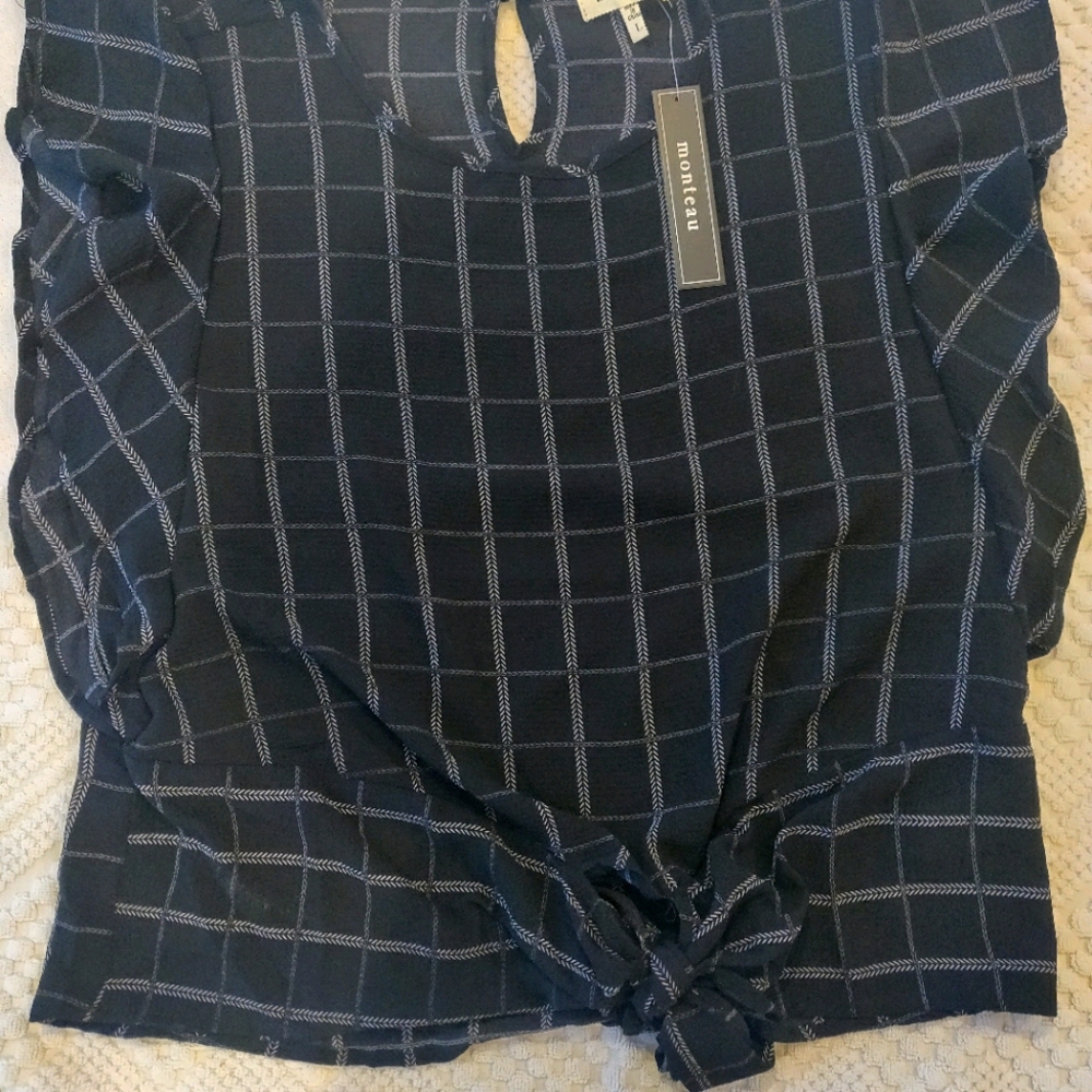 Sleeveless Shirt